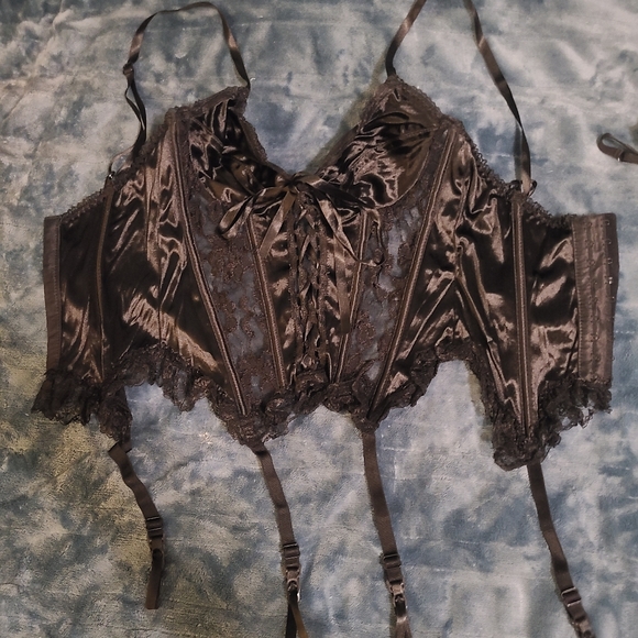 SEXY LITTLE THINGS lingerie (vintage) - Picture 8 of 14